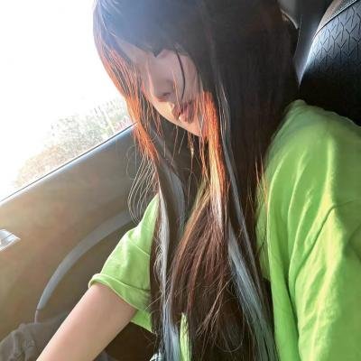 我才不信你是个王子呢